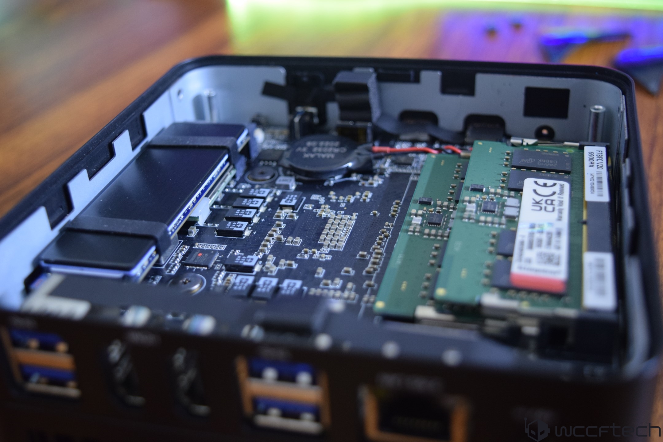 Minisforum Venus UM560XT Mini PC With AMD Ryzen 5 5600H “Cezanne