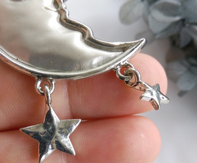 台湾 【西洋アンティークジュエリー】JJ シルバートーン 星・月・月