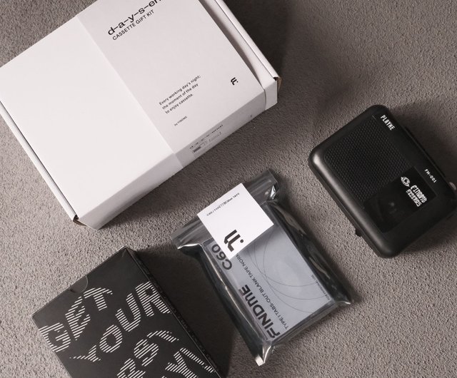 香港 PLAYME カセット・プレーヤー + ブランクカセット FINDME RECORDS