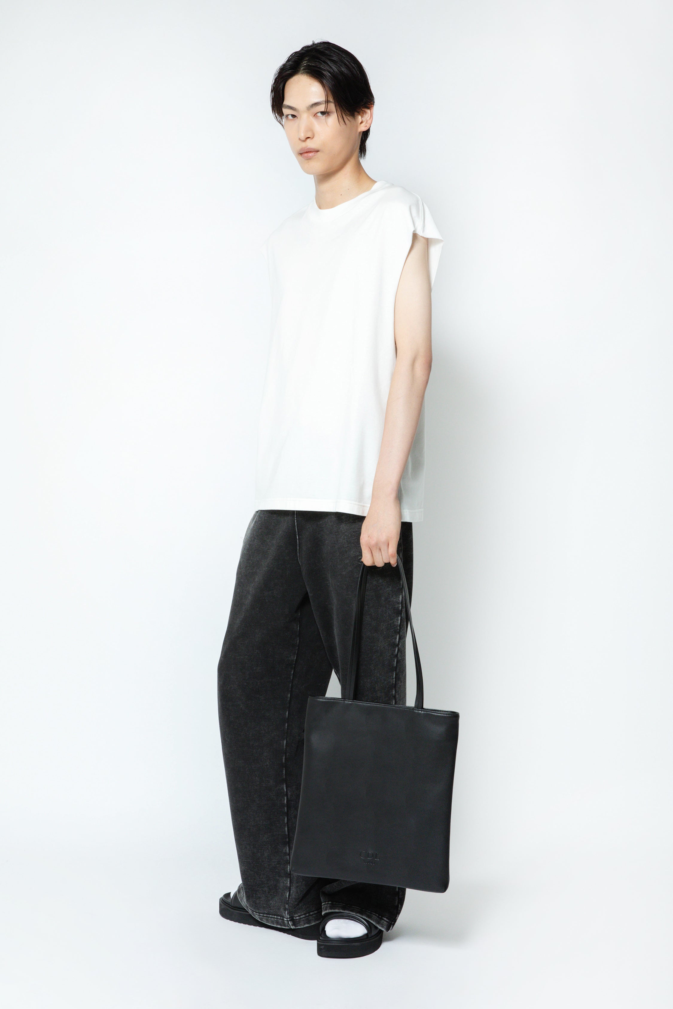 CDL Slim Tote Bag – CDL TOKYO