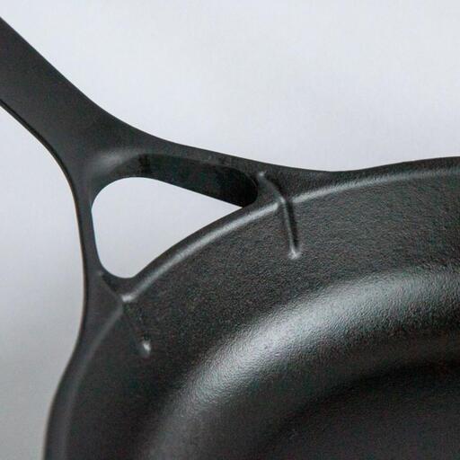 鋳物 フライパン 28cm ユニロイ IH対応フライパン 軽量 鉄 燕三条製