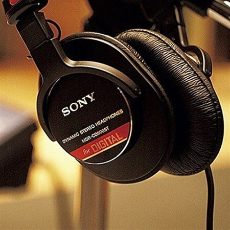 モニターヘッドホン SONY MDR-CD900ST 高解像度のクリアな音質 音楽