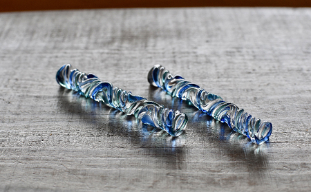 ガラスのカトラリーレスト（2本組） 雑貨 日用品 工芸品 箸置き クリア