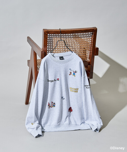 セール】＜新色追加＞【MICKEY MOUSE】レトロ 刺繍スウェット/ミッキー