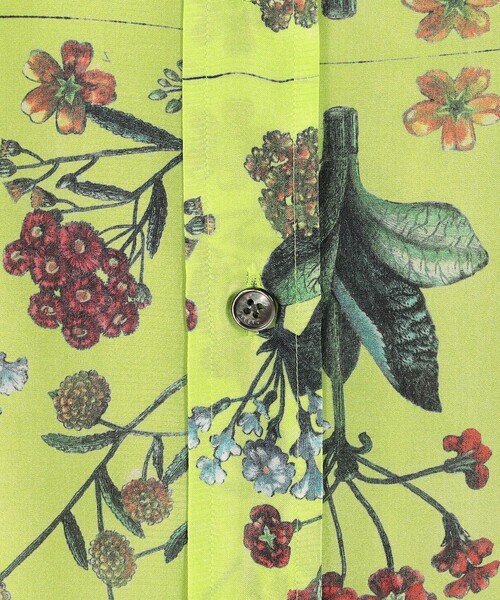 caban（キャバン）の「□CABaN シルク パレルモフラワープリント