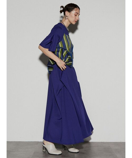 UN3D.（アンスリード）の「マルチストライプキャミソール