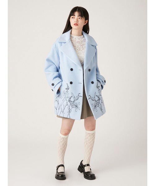 LILY BROWN（リリーブラウン）の「エンブロイダリーコクーンコート