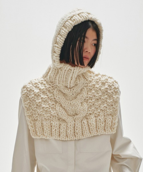 TODAYFUL（トゥデイフル）の「Hand Knit Balaclava（ネックウォーマー