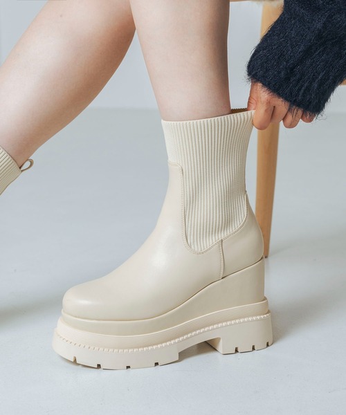 ふかふか・クッション入り】11cmニットショートブーツ IZ5803（ブーツ