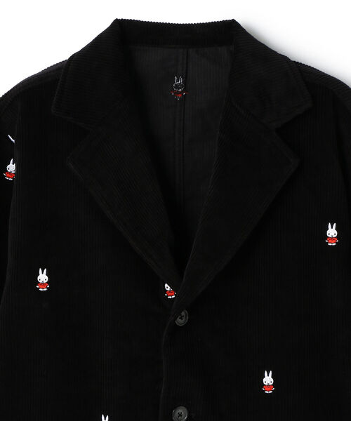 POP TRADING COMPANY（ポップトレーディングカンパニー）の「POP