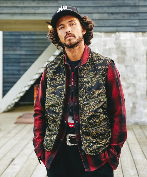 HYSTERIC GLAMOUR（ヒステリックグラマー）の「エアフォース ラジオ