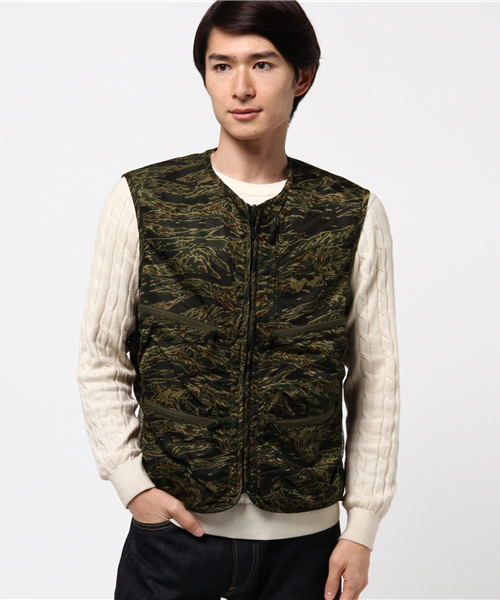 HYSTERIC GLAMOUR（ヒステリックグラマー）の「エアフォース ラジオ