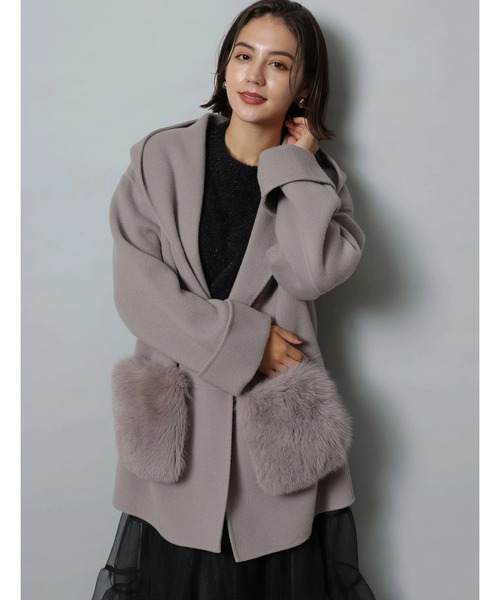 Arpege story（アルページュストーリー）の「ファー付きフードリバー