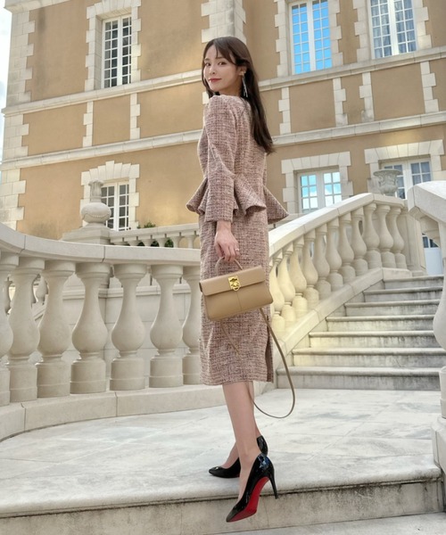 CELFORD（セルフォード）の「ロングスリーブペプラムタイトワンピース