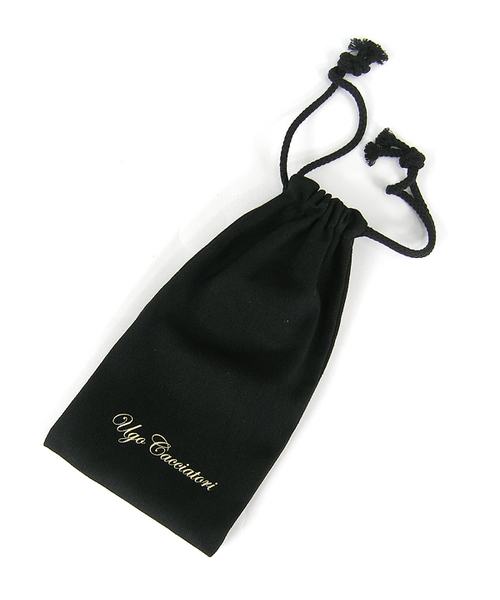 Ugo Cacciatori（ウーゴカッチャトーリ）の「Leaf Flame card case