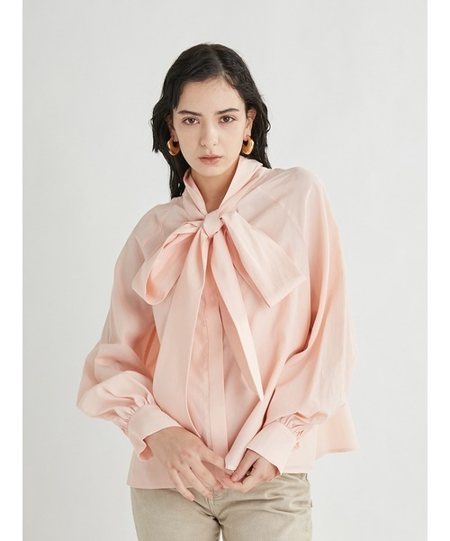 Mila Owen（ミラオーウェン）の「2WAYリボンタイボリュームスリーブ