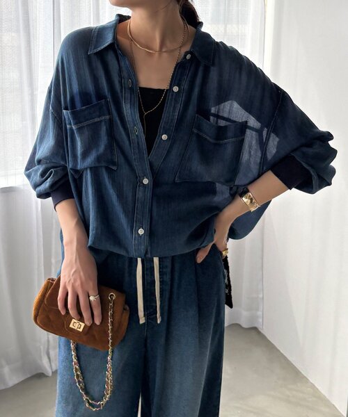 DouDou（ドゥドゥ）の「袖リブシアーデニムシャツ（シャツ/ブラウス