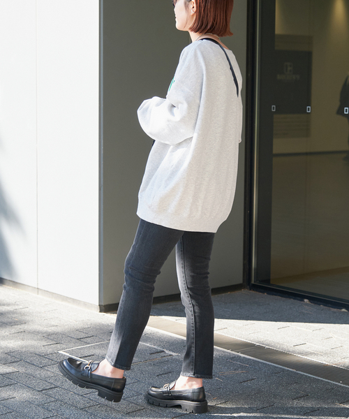 Spick & Span（スピックアンドスパン）の「ルーズロゴスウェット