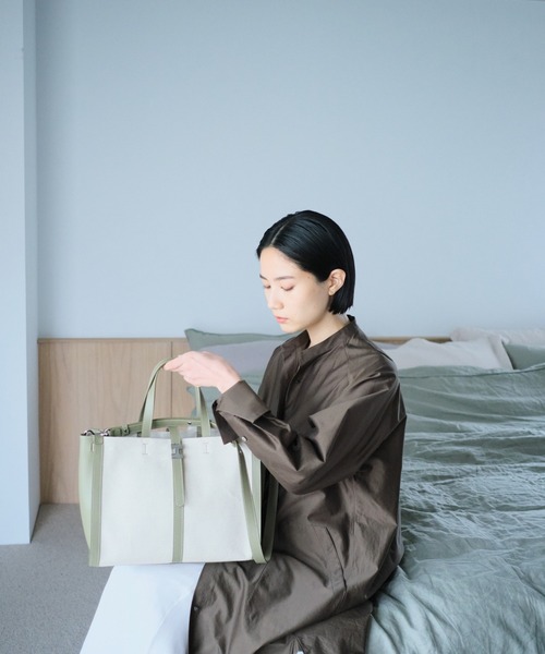 IACUCCI（イアクッチ）の「ノボ SALE E PEPE/RUGA（トートバッグ