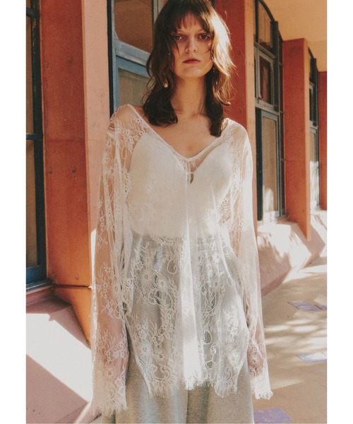 総レースVネックオーバー長袖トップス（シャツ/ブラウス）｜LA BELLE