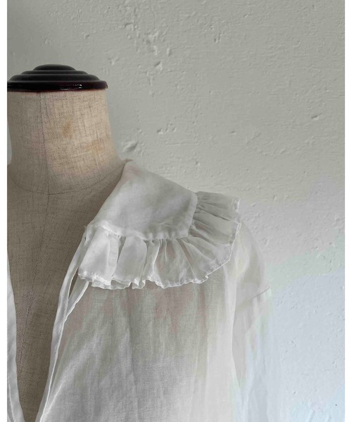 Heriter（エリテ）の「オーガンジーフリルカラーブラウス（シャツ