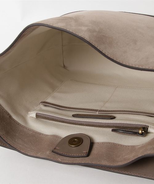 POLO RALPH LAUREN（ポロ ラルフ ローレン）の「スモール スエード