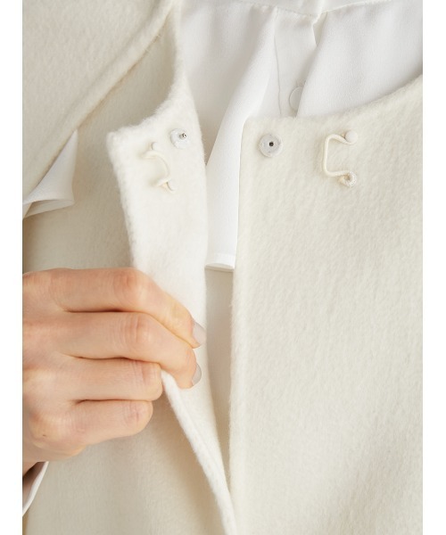 CELFORD（セルフォード）の「ファーポケットリバーケープジャケット