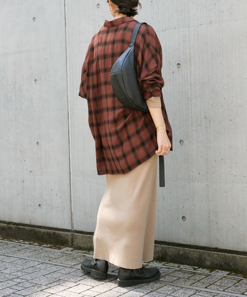 RIVE DROITE（リヴドロワ）の「カーブボディバッグ（ボディバッグ