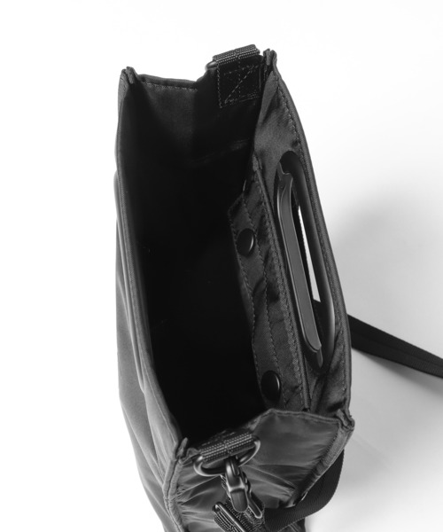 NaNa-NaNa（ナナナナ）の「nana-nana/ナナナナ×POTR/ピーオーティー