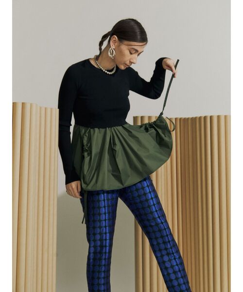 UN3D.（アンスリード）の「ウェーブラインギャザーキャミソール