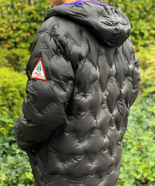 Port（ポート）の「【 WOODS / ウッズ 】 HOODED PUFFY JACKET (ダウン