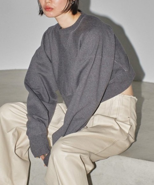 TODAYFUL（トゥデイフル）の「TODAYFUL Cropped Sweat Pullover