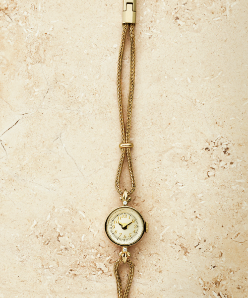 agete CLASSIC（アガットクラシック）の「A.CNO.3YG時計 ジュエリー