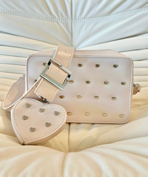 epine（エピヌ）の「e Heart pouch shoulder strap bag heart studs