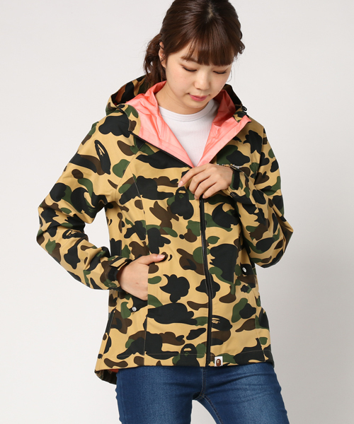A BATHING APE（アベイシングエイプ）の「GORE-TEX 1ST CAMO CYCLE