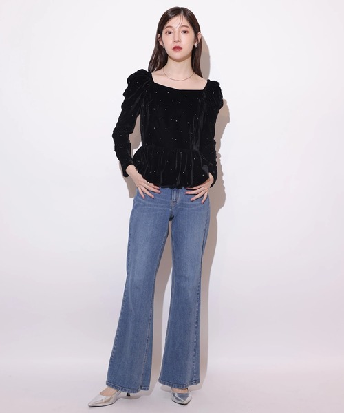 Rirandture（リランドチュール）の「ベロア刺繍ペプラムブラウス