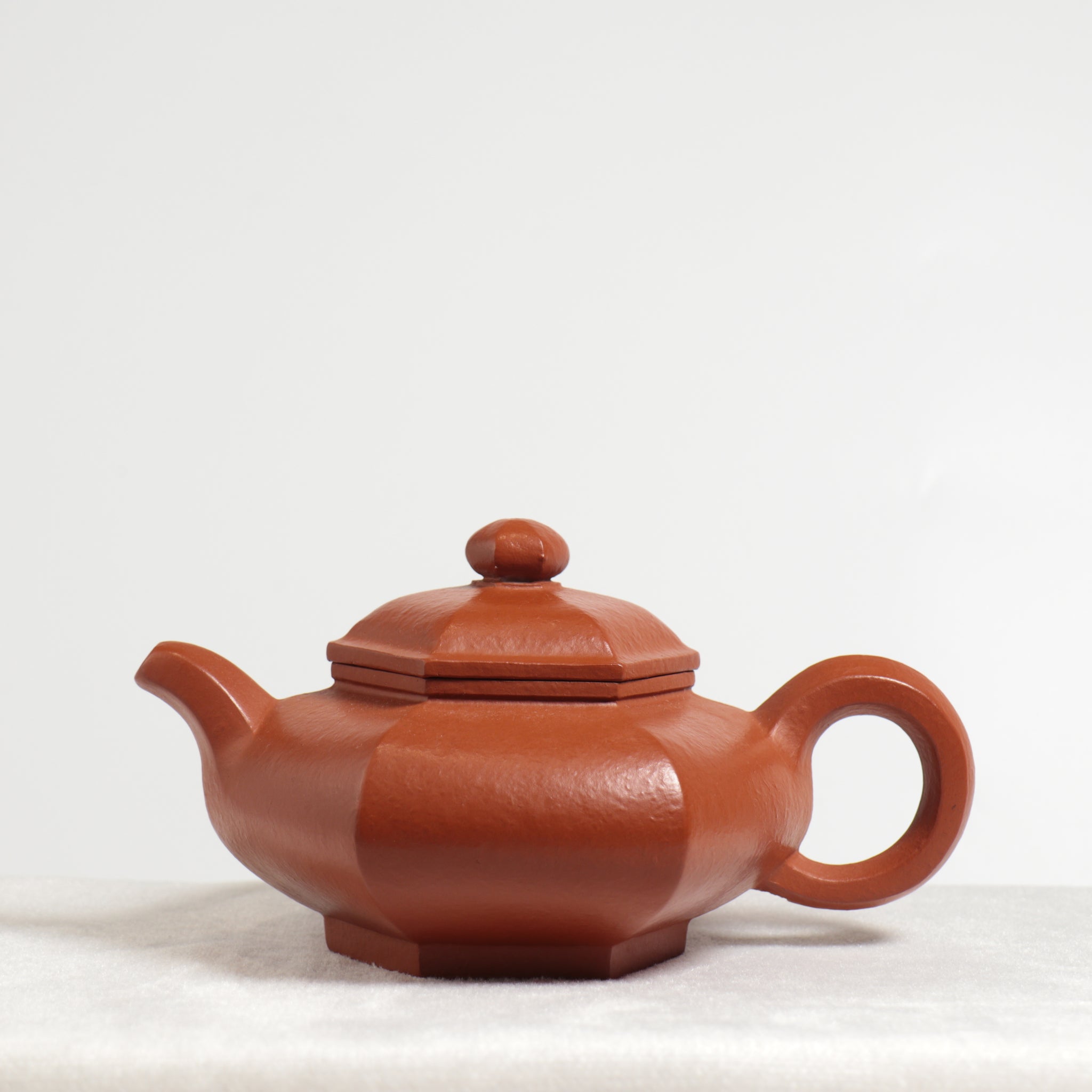 藏六方】朱泥簡樸紫砂茶壺– Cha-Tailor Tea Specialist