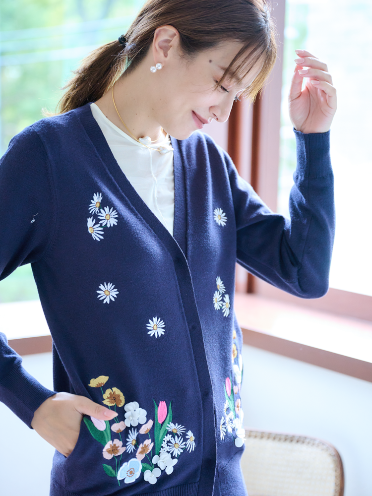 エンブロイダリーカーディガン｜【公式】Chestyオンラインショップ