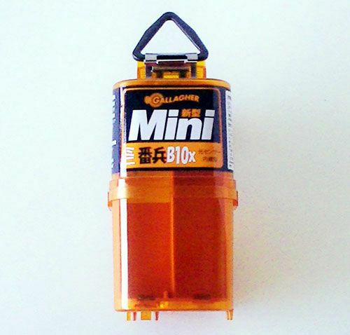 ガラガーパワーユニット番兵B10x アース、危険表示板付 | 鳥獣被害