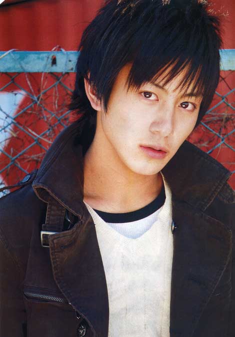 ジュノンボーイ出身のイケメン俳優、胸キュンCMに出演 | オリコン