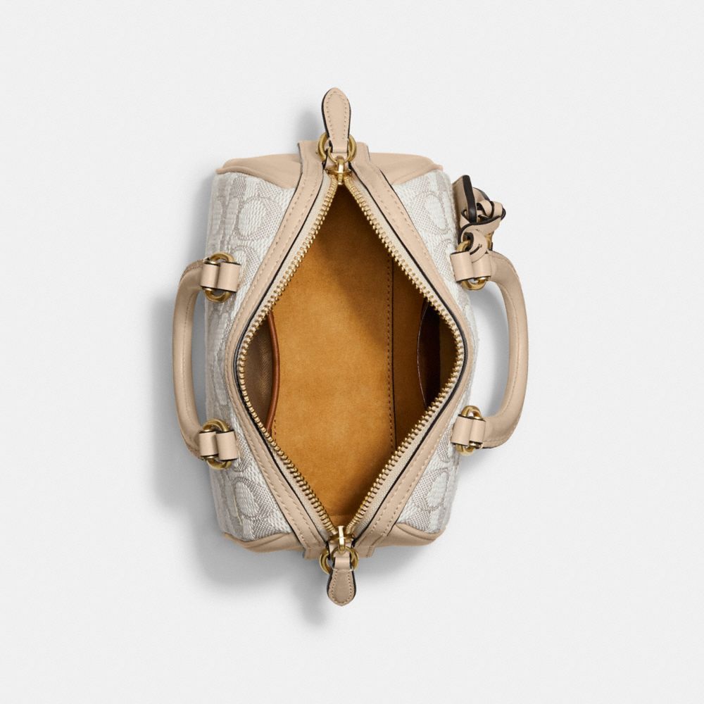 公式】COACH – コーチ | ルビー サッチェル 18 シグネチャー