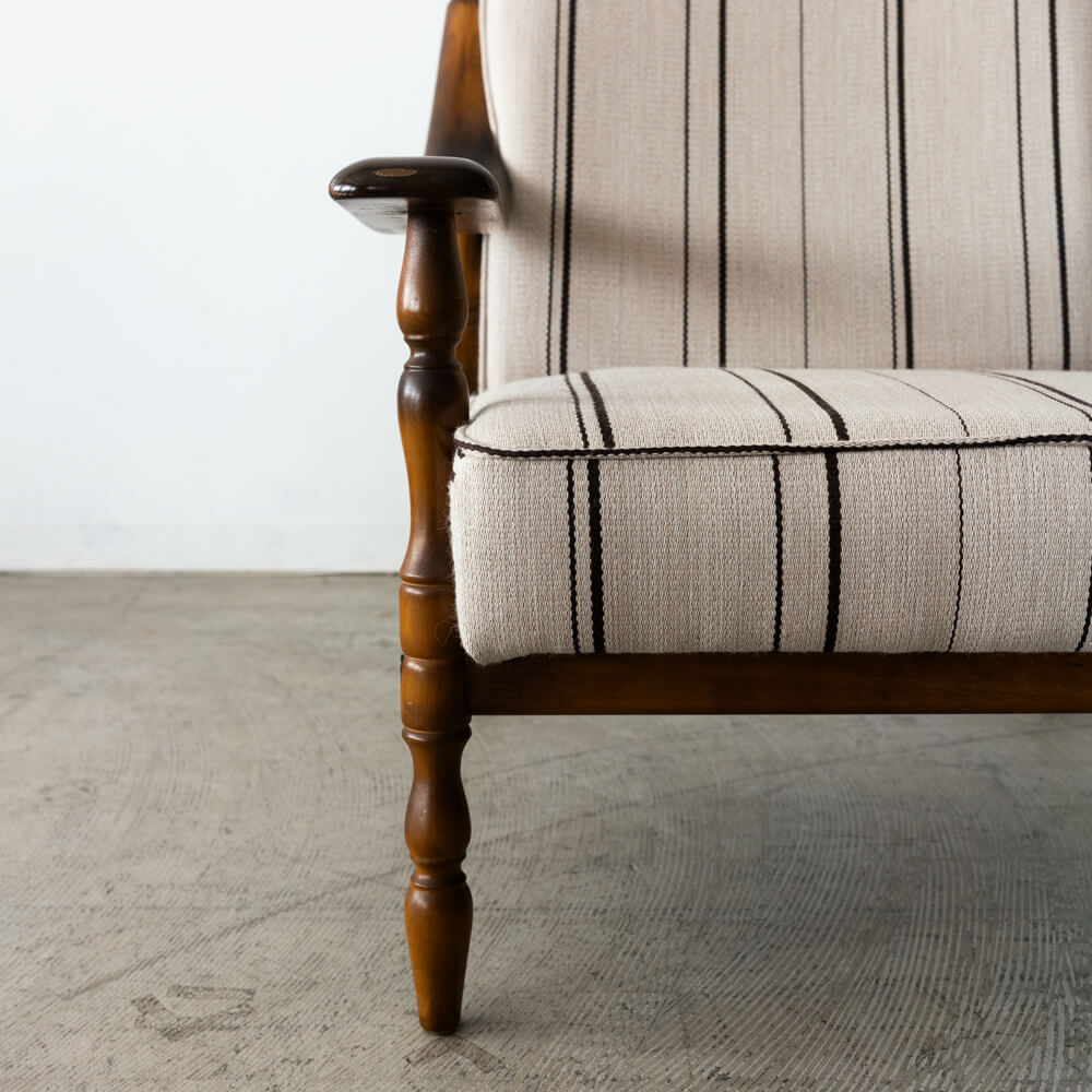 アップサイクル品］カリモク 1Pソファ 張地：Urd Stripe 5 | cocochi