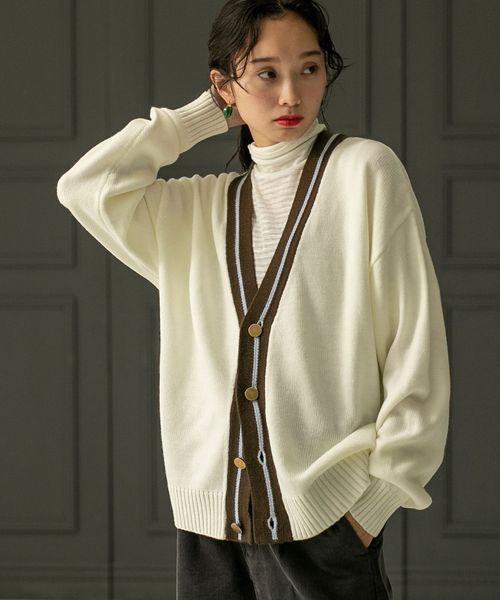 ラインVネックニットカーディガンホワイト