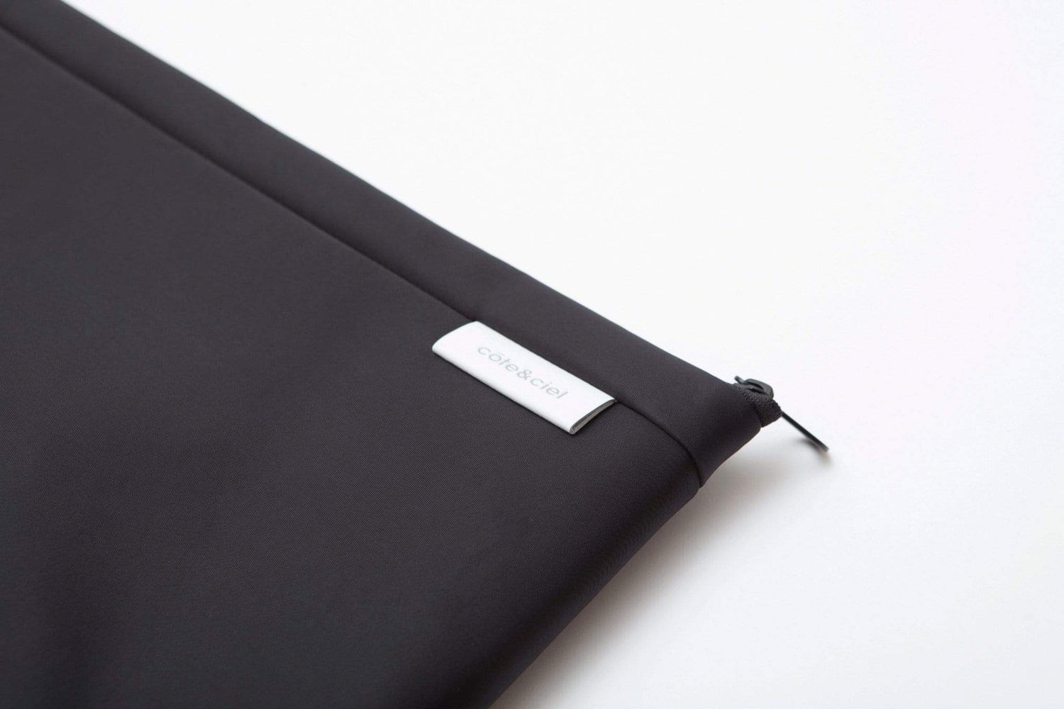 Zaan Sleek Black côte&ciel Official