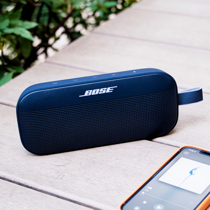 高音質ポータブルスピーカー『Bose SoundLink Flex』レビュー｜小さく