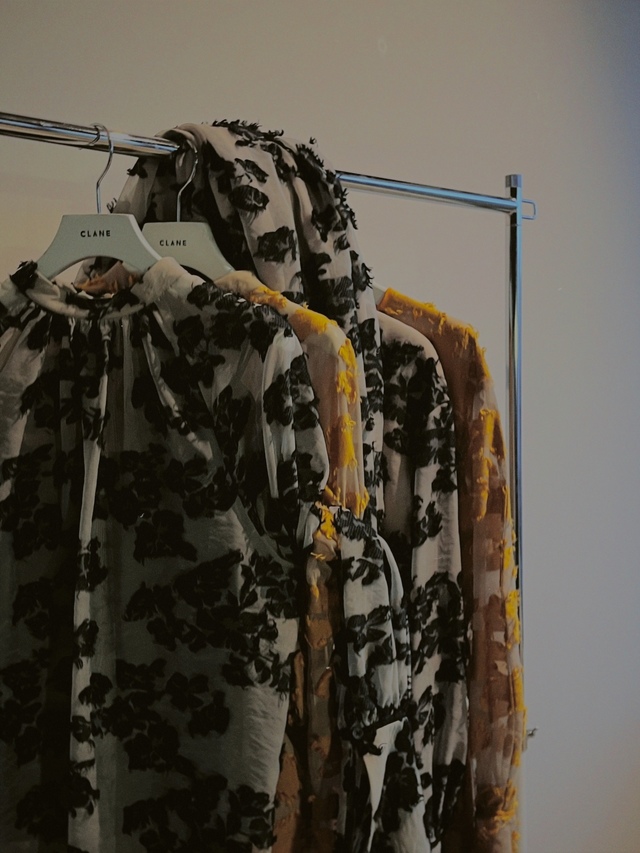 9月9日（金）発売のFLOWER JACQUARDシリーズとラフに着られるフレア