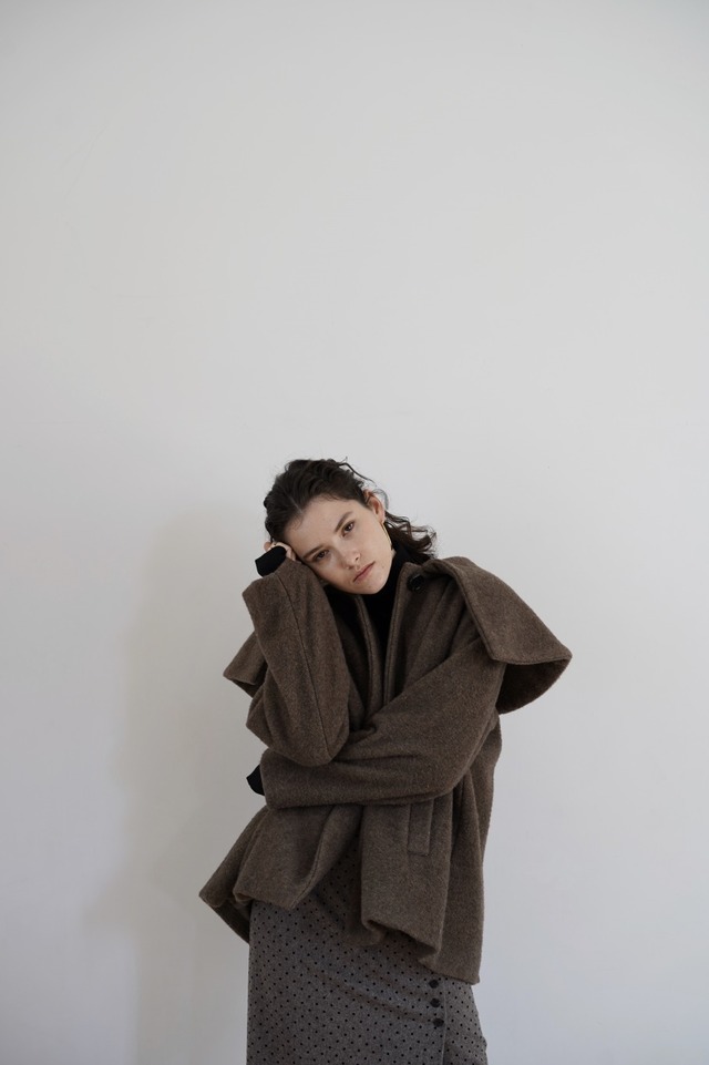 今週も新作が発売いたします。11月6日にビッグカラーがポイントの