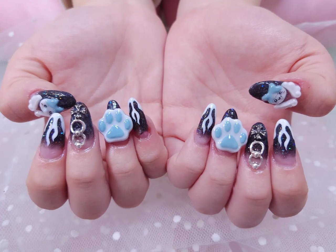 3dネイルパーツ ねこ くま 肉球 寝そべり 3dネイルパーツ ねこ 肉球 黒