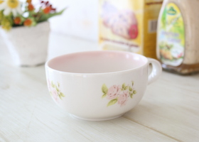 イマン ダイアナローズ 陶器、ホーロー － フレンチカントリーのバラ柄