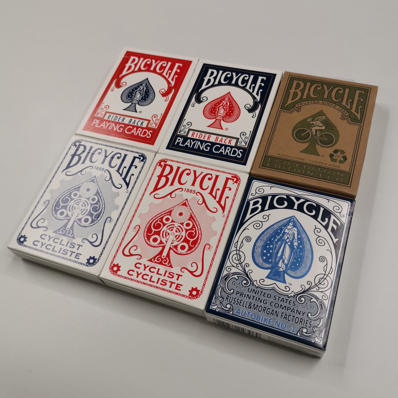 自転車という名のトランプ – Critical Cycling